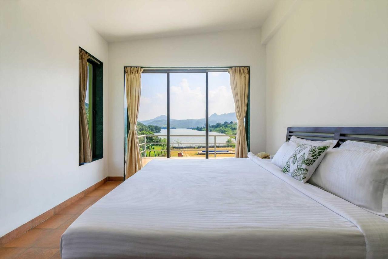 Stayvista'S Shivom Villa 1 - A Serene Escape With Views Of The Valley And Lake Lonavala Esterno foto